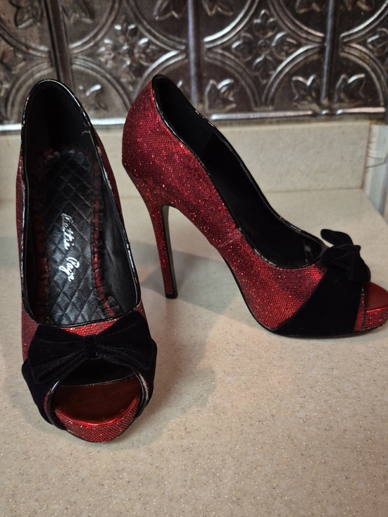 Bettie Page Shoes - Bettie Page Tempest 4-inch stiletto Heels 8